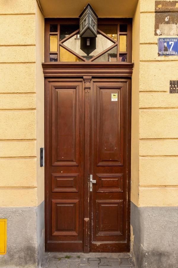 Lux Studio Center Soltyka By Renters Appartement